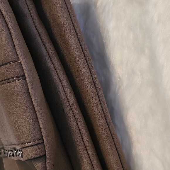 Crossbody Bundle - Picture 11 of 17